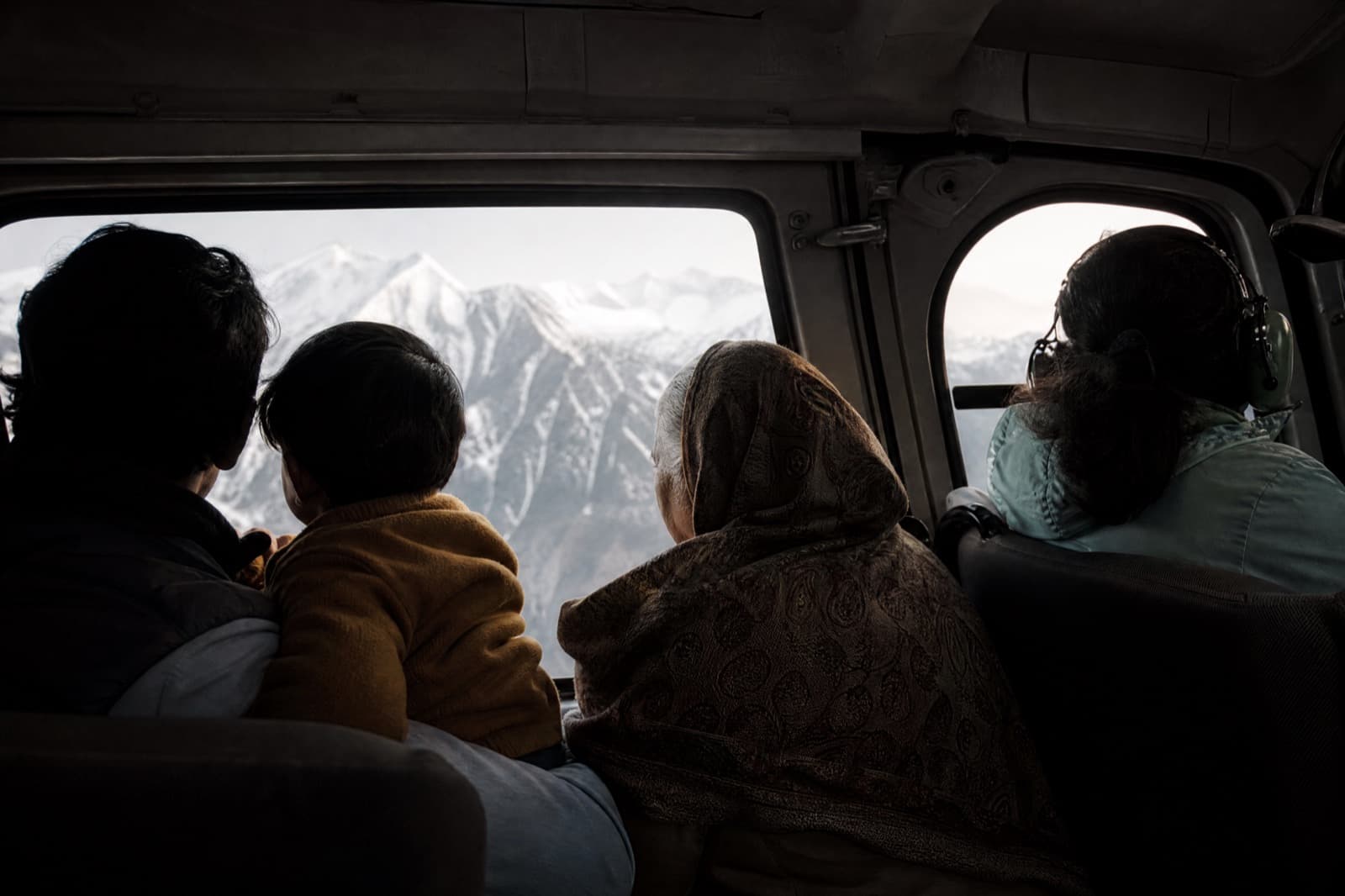 2 Night/3 Day Char Dham Yatra by Helicopter (2025) – Altitude Aerotech Aviation